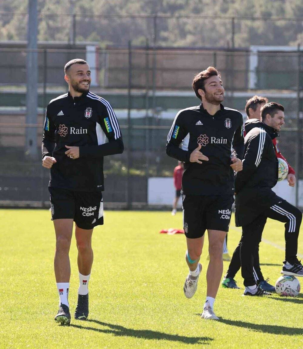 Beşiktaş taktik ve kondisyon çalıştı