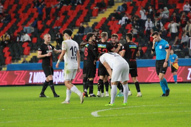 Ziraat Türkiye Kupası: Gaziantep FK: 4 - Sarıyer: 0