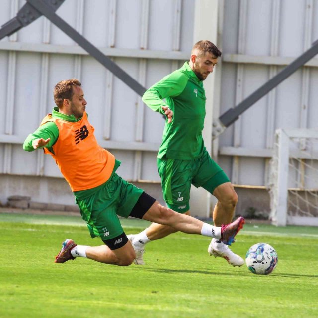 Konyaspor, Adana Demirspor maçı hazırlıklarına devam etti