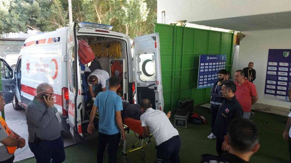 Dili boğazına kaçan Bandırmasporlu Isaac, boğulmaktan son anda kurtuldu