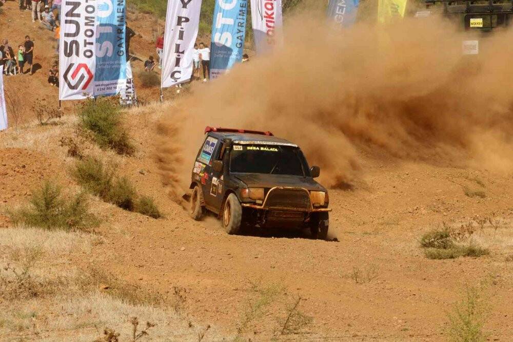 Fethiye’de off-road yarışları nefes kesti