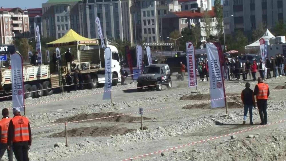Off-road tutkunları buluştu