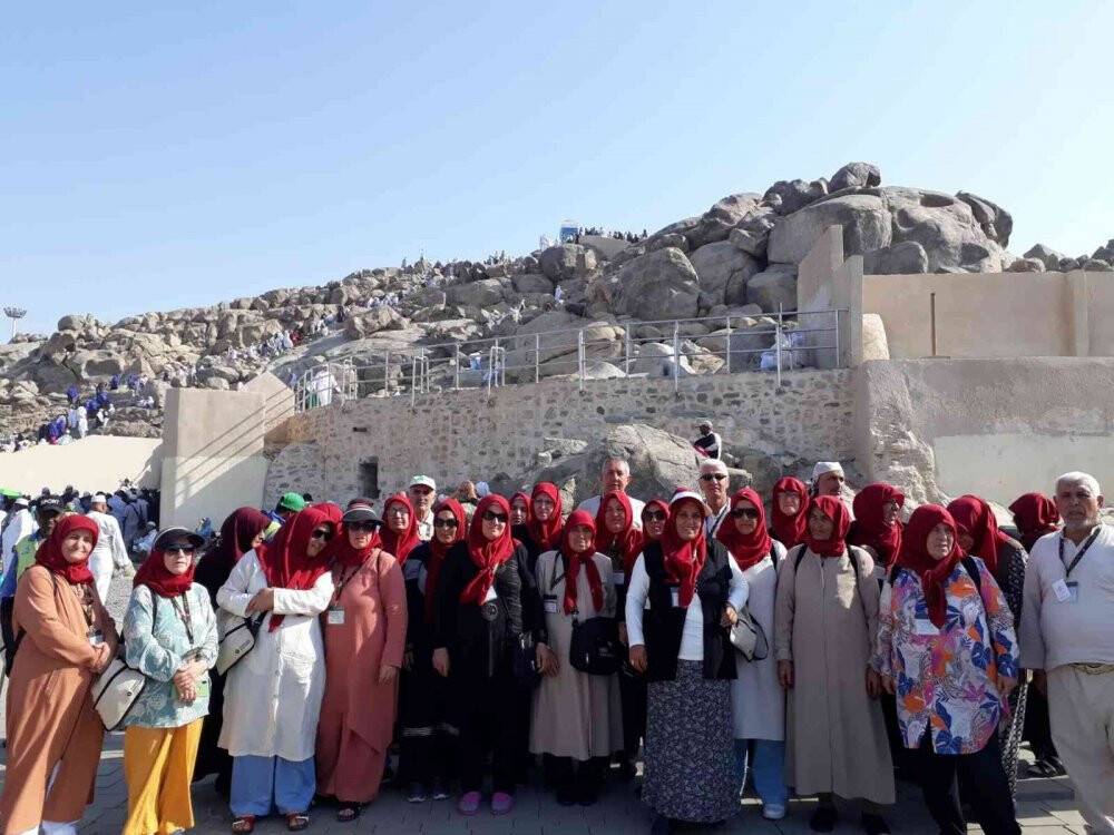 Kutsal topraklara giden ilk umre kafilesi Denizli’ye döndü