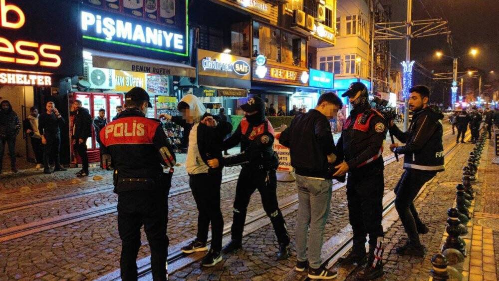 “Barlar sokağının ivedi bir şekilde kaldırılmasını talep ediyoruz”