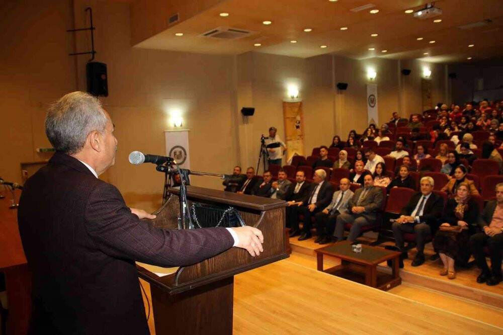 Kütahya Dumlupınar Üniversitesi'nde Nasreddin Hoca konuşuldu