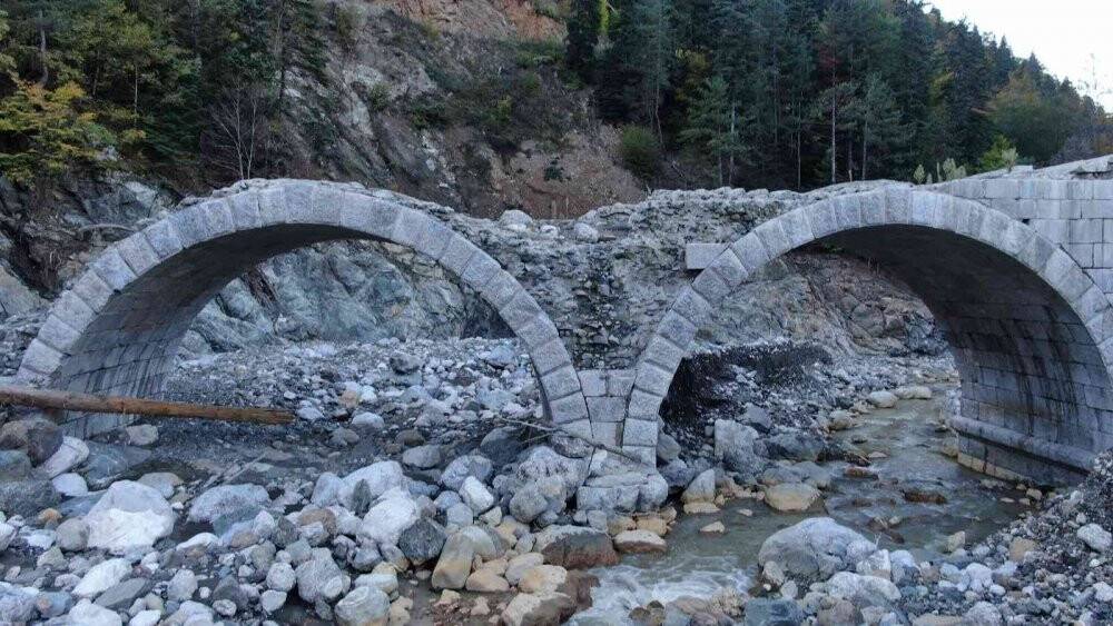 Sel felaketinde zarar görmüştü, 123 yıllık tarihi köprü onarılmayı bekliyor