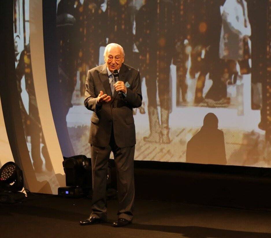 Ünlü sunucu Halit Kıvanç hayatını kaybetti