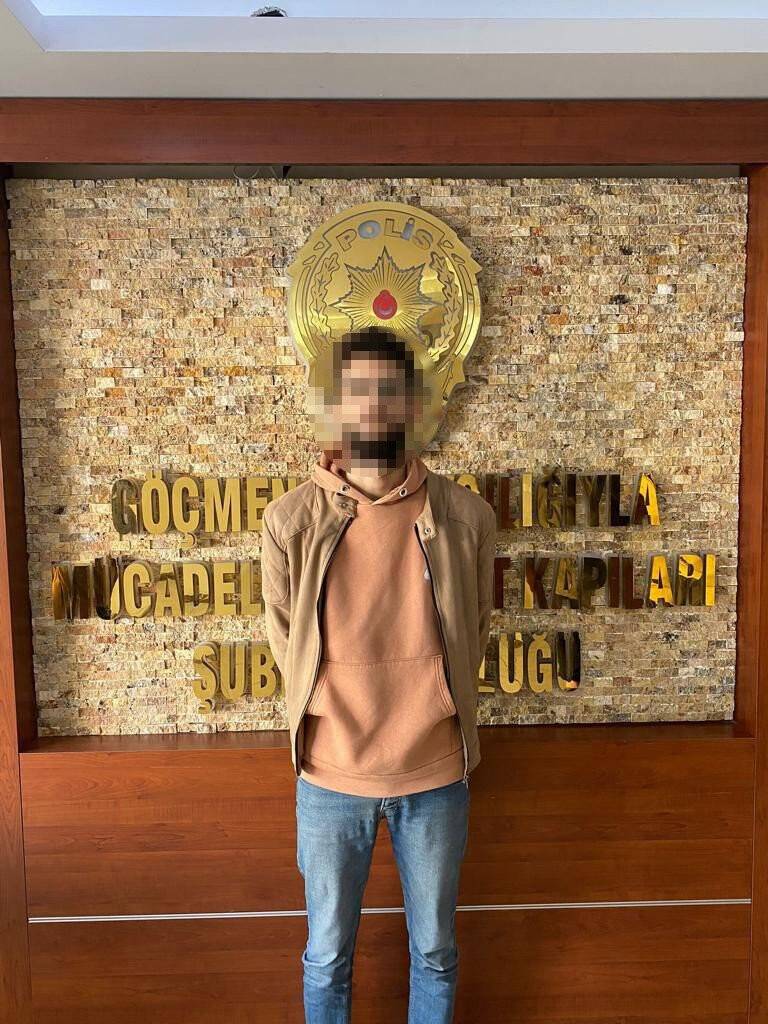 İstanbul’da sahte pasaport baskınında gözaltına alınan 4 kişi tutuklandı