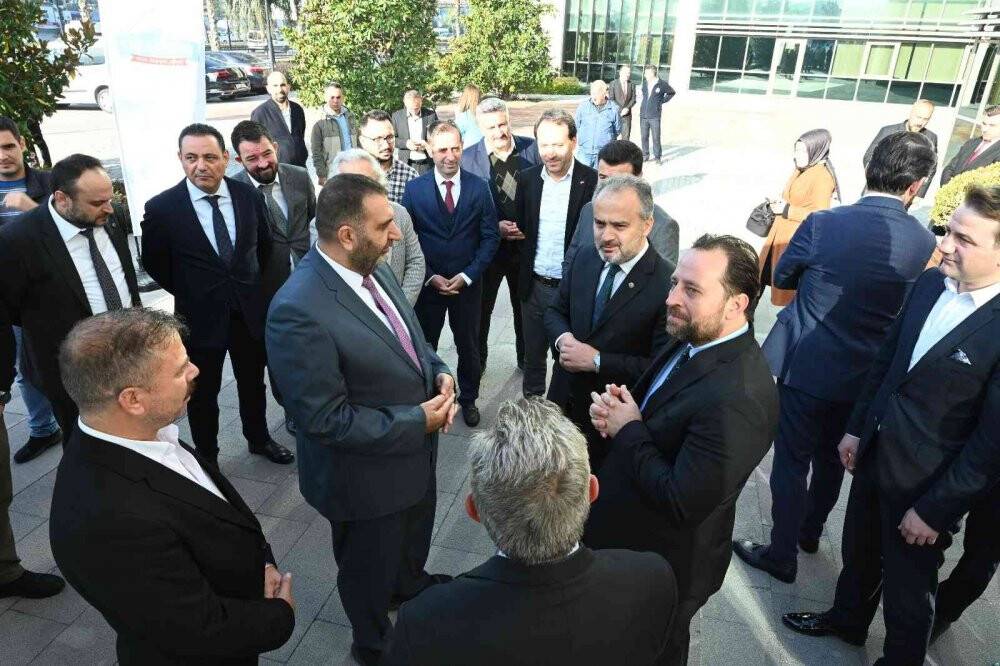 Kantinsiz okullara ‘Gezen Kantin’