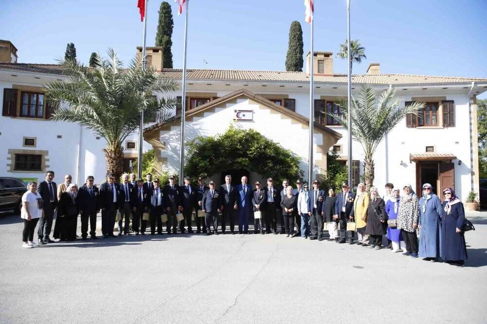 Şileli gaziler 48 yıl sonra gittikleri Kıbrıs’ta duygu dolu anlar yaşadı