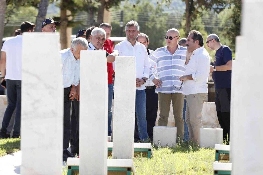 Şileli gaziler 48 yıl sonra gittikleri Kıbrıs’ta duygu dolu anlar yaşadı