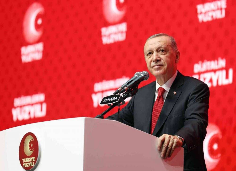 Cumhurbaşkanı Erdoğan: Enerjide yeni müjdeleri sevincini milletimizle paylaşacağız