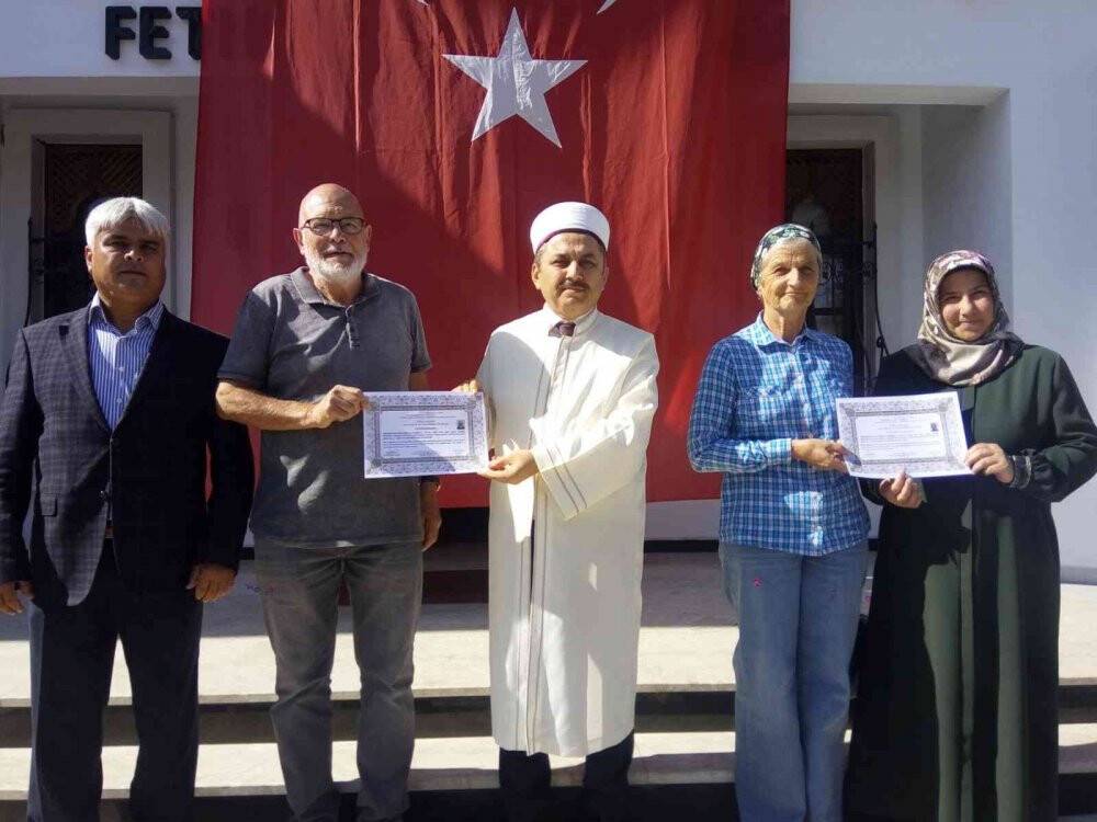 İsviçreli çift Müslüman oldu