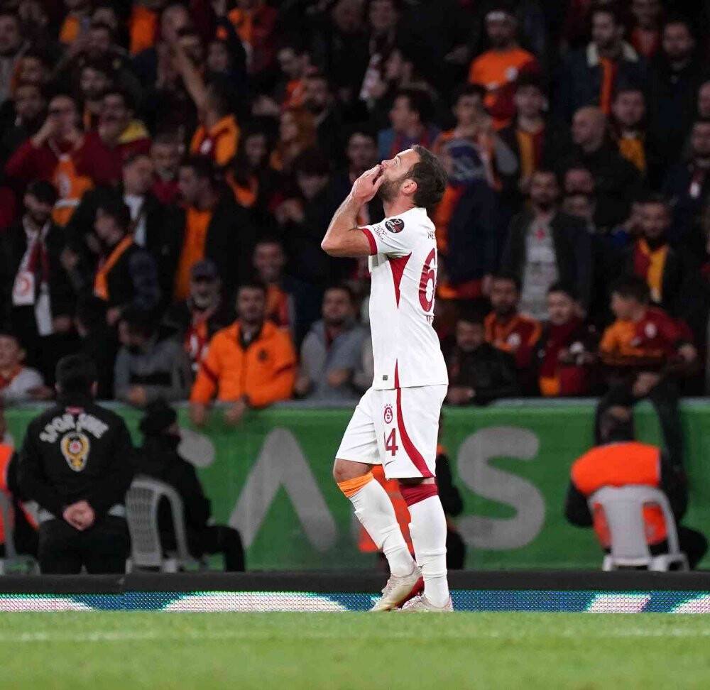 Spor Toto Süper Lig: Fatih Karagümrük: 0 - Galatasaray: 2 (Maç sonucu)