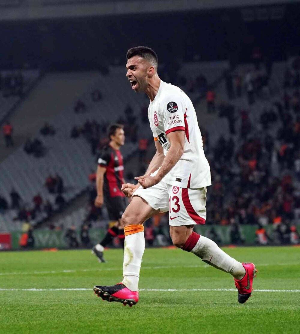 Spor Toto Süper Lig: Fatih Karagümrük: 0 - Galatasaray: 2 (Maç sonucu)