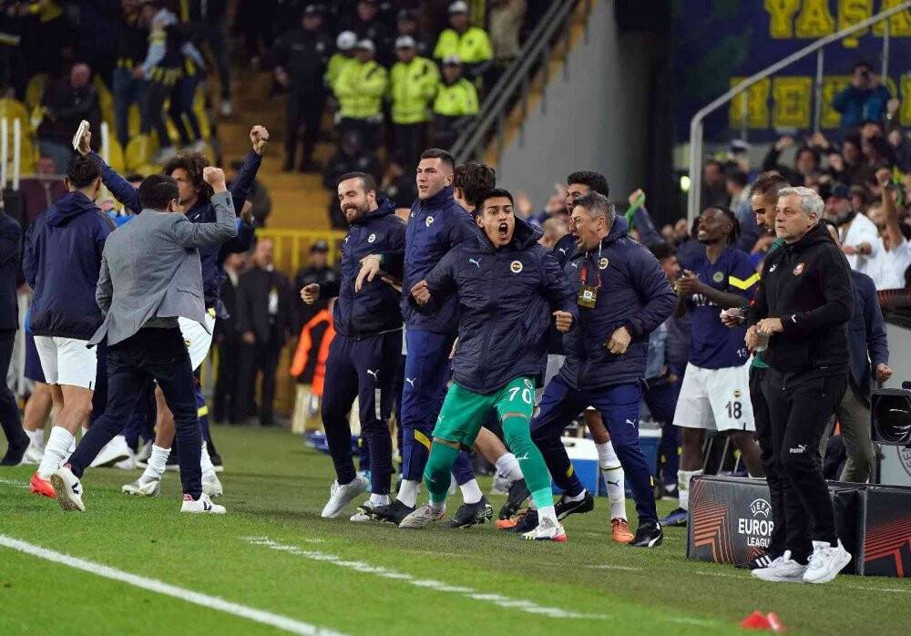 UEFA Avrupa Ligi: Fenerbahçe: 3 - Rennes: 3 (Maç sonucu)