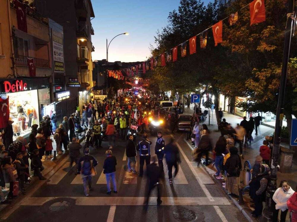 Tekirdağ’da fener alayı drone ile havadan görüntülendi