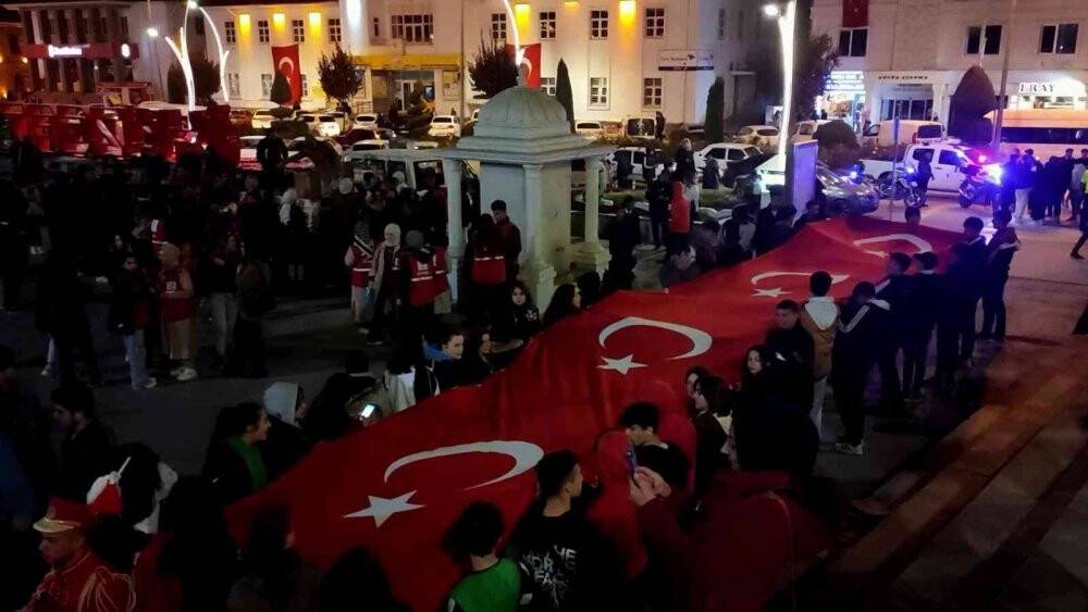 Yozgat’ta ‘fener alayı’ yürüyüşü