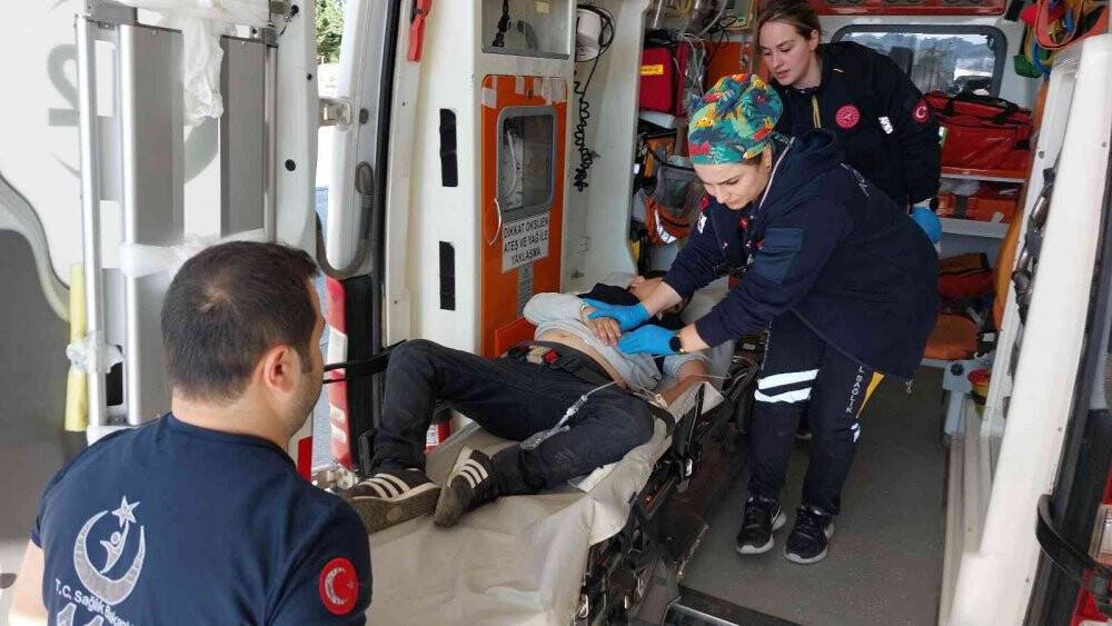 9 yaşındaki çocuk düğünde maganda kurşunuyla ağır yaralandı