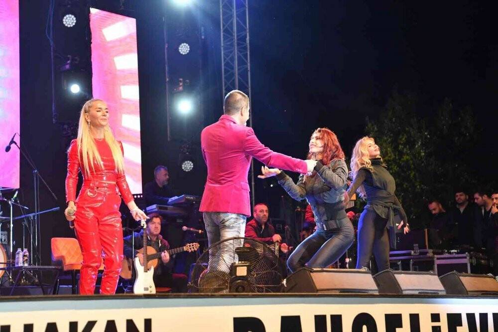 Bahçelievler’de Cumhuriyet Bayramı Coşkusu