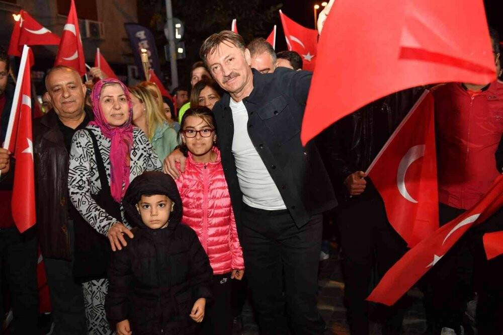 Bahçelievler’de Cumhuriyet Bayramı Coşkusu