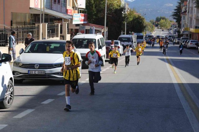 Çameli’nde Cumhuriyet Koşusu yapıldı