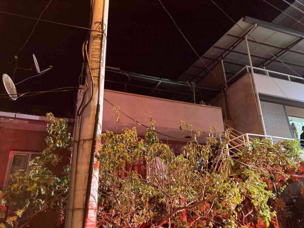 İzmir’de evde çıkan yangında 1 kişi hayatını kaybetti