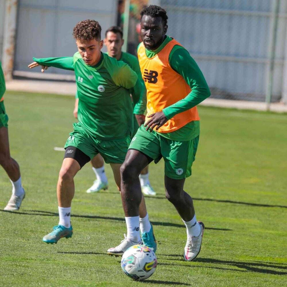 İlhan Palut: Takımda coşku eksikliği görüyorum