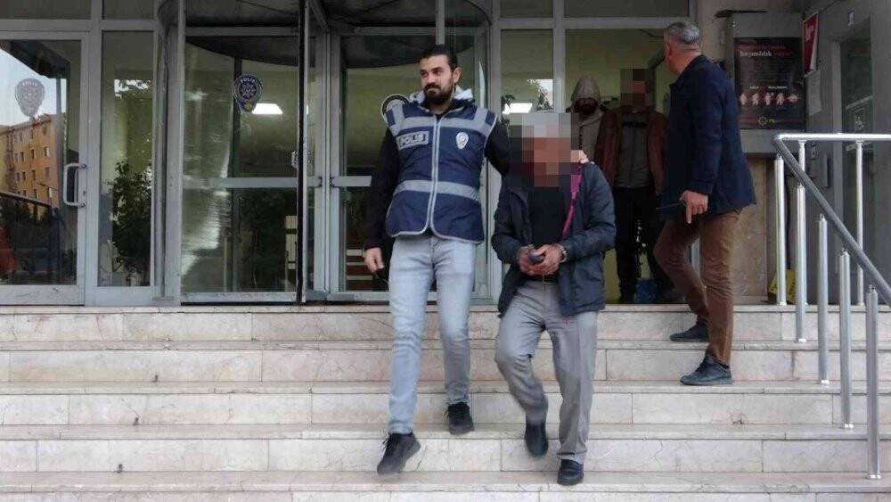 Aranan şahıslara operasyon: 35 gözaltı