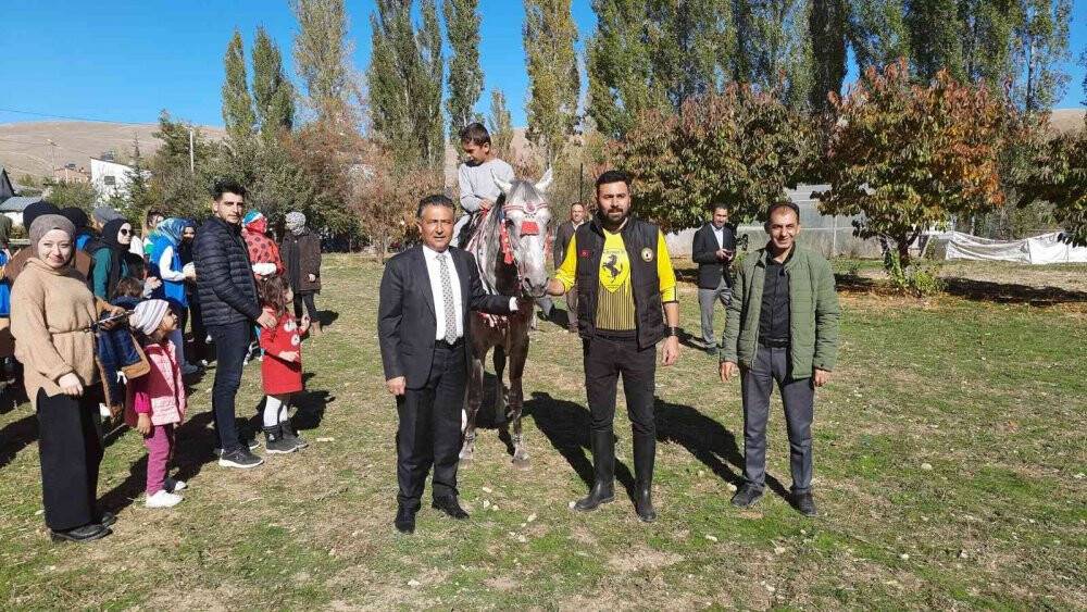 Özel eğitim öğrencilerinin ata sporlarına ilgisi devam ediyor