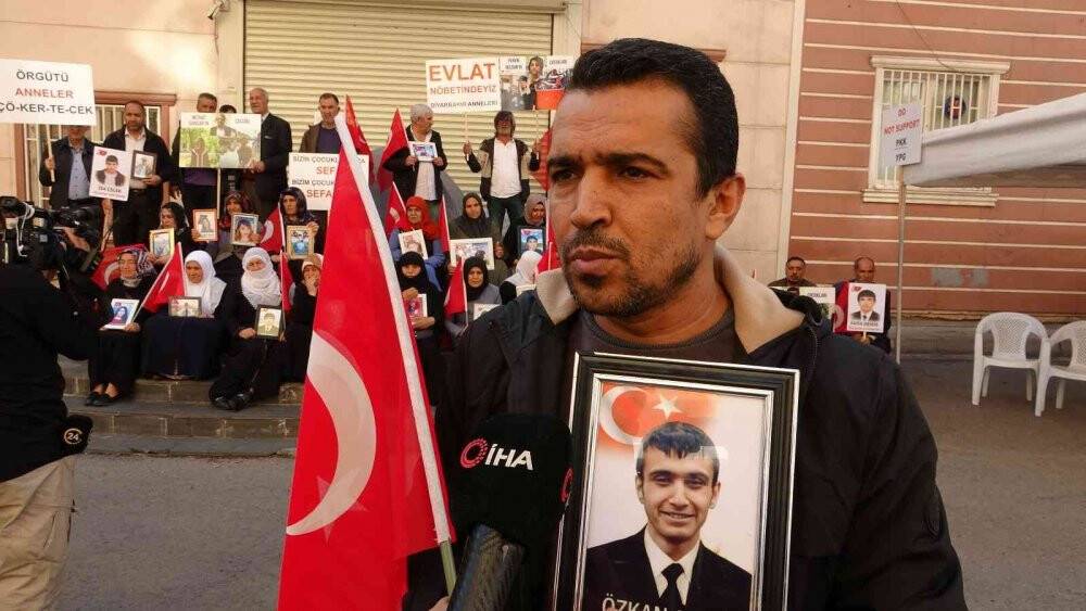 Evlat hasreti bin 159 gündür sürüyor