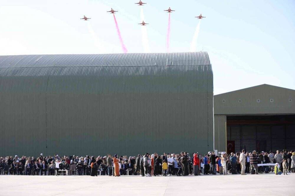 Vali Özkan şehit ve gazi aileleri ile buluştu