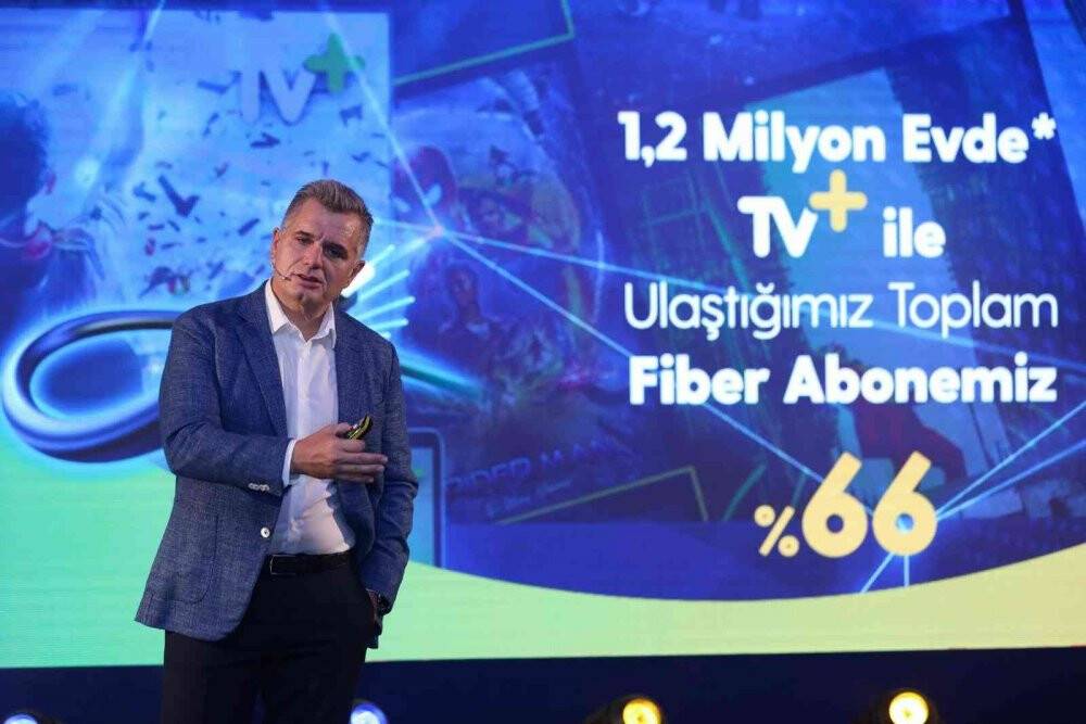 Turkcell üçüncü çeyrekte yüzde 57 büyüdü, ilk 9 ayda 2,2 milyon yeni müşteri kazandı