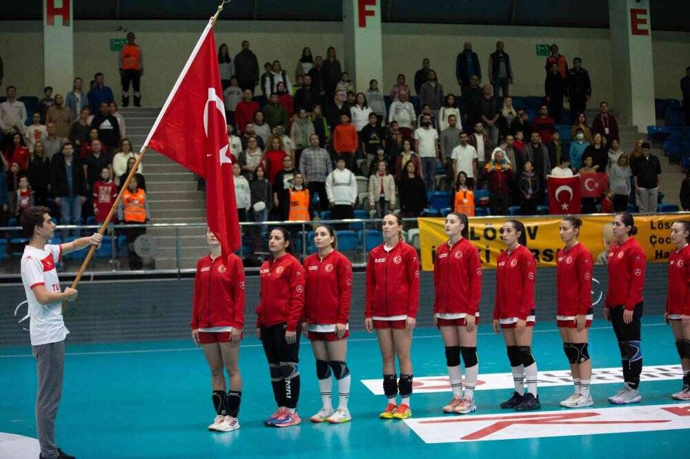 A Milli Kadın Hentbol Takımı, üst tura yükseldi