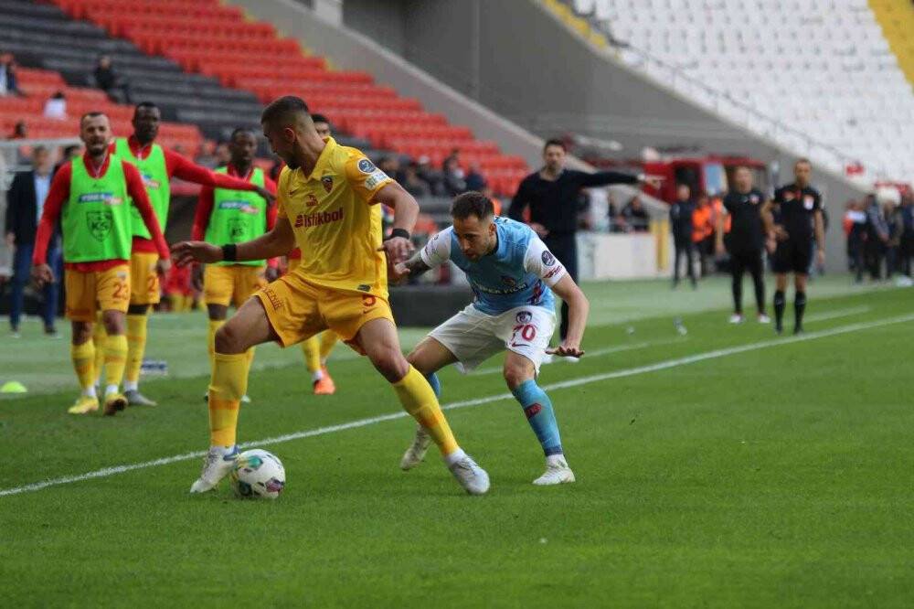 Gaziantep FK: 1 - Y. Kayserispor: 2 (Maç Sonucu)