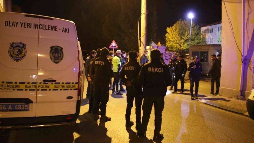 Sokak ortasında darp edildi, silahlı vuruldu hayatını kaybetti