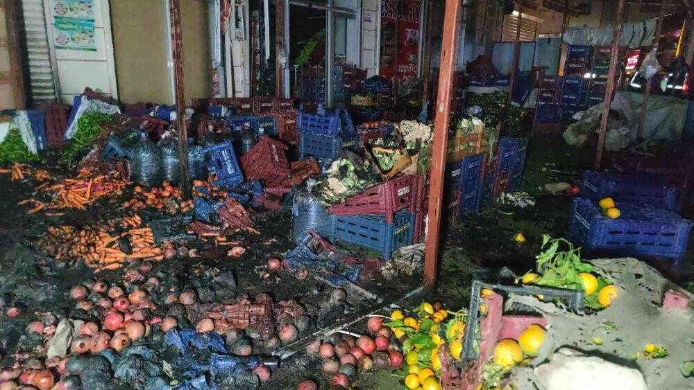 Van’da korkutan iş yeri yangını