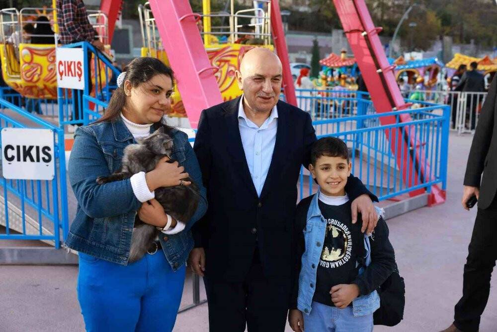 Çocuklara rengârenk eğlence durağı