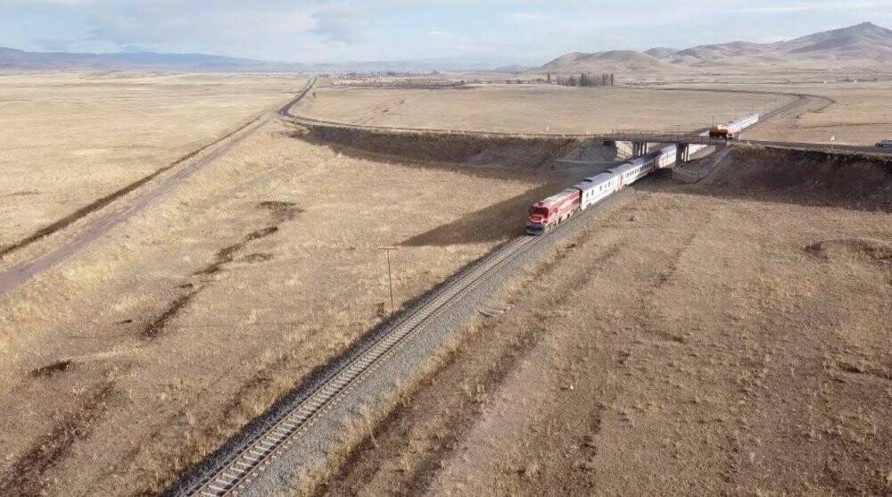 Karslı turizmciler Turistik Doğu Ekspresini bekliyor