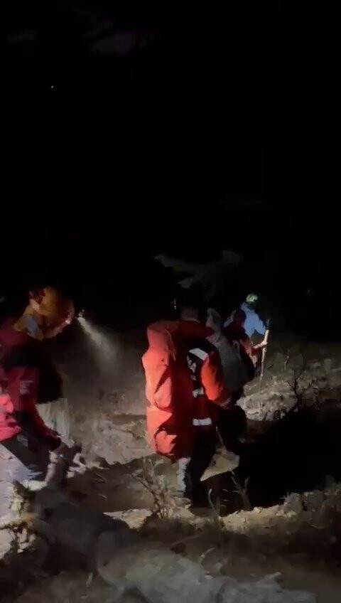 Uludağ’da mahsur kalan milli sporcu ve arkadaşı kurtarıldı