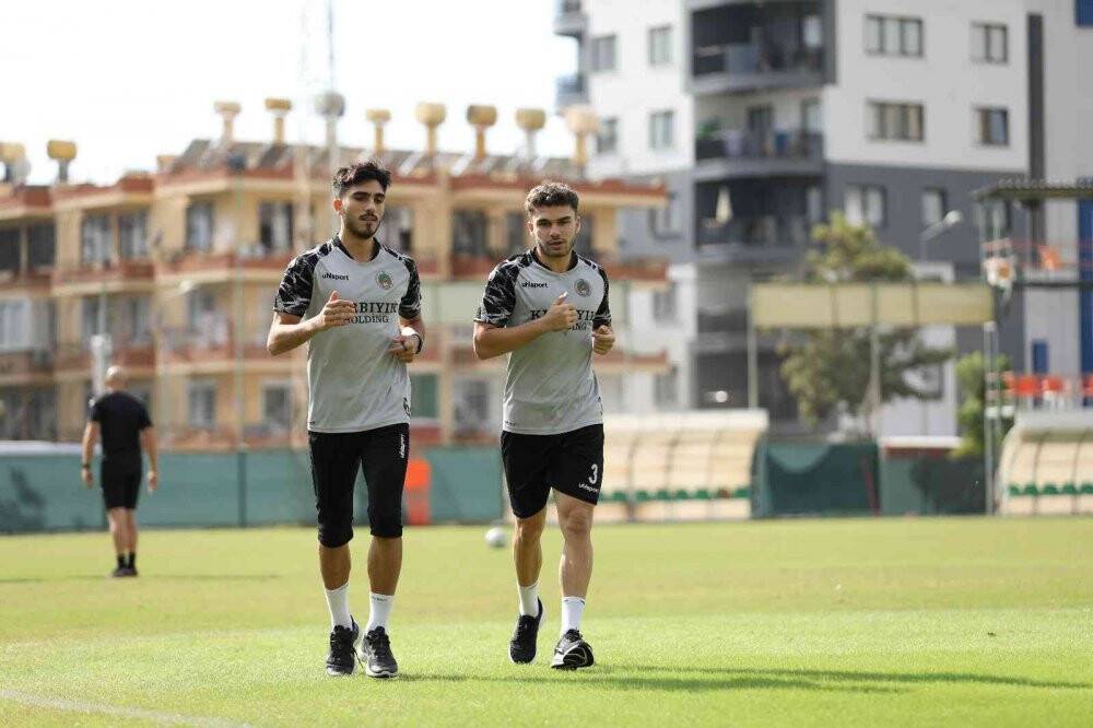 Alanyaspor'da Adana Demirspor mesaisi başladı