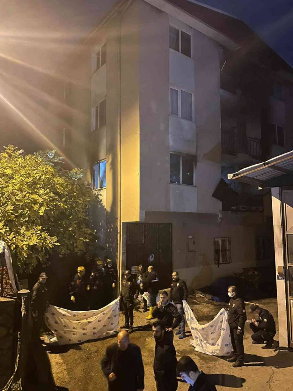 Bursa’da yangın faciası 8’i çocuk 9 kişi hayatını kaybetti