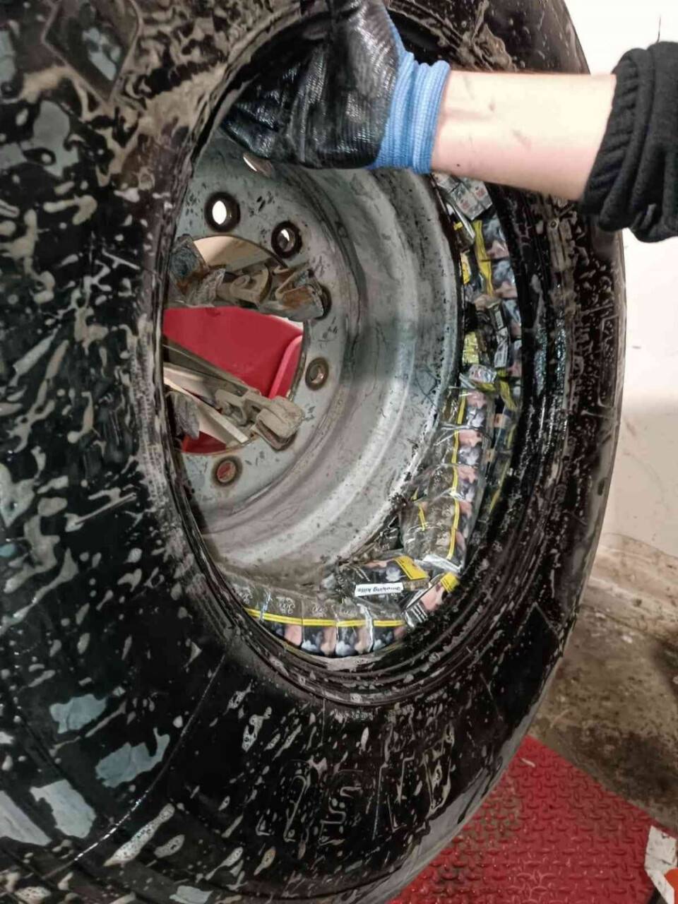 Habur Sınır Kapısı’nda kaçakçılık operasyonları