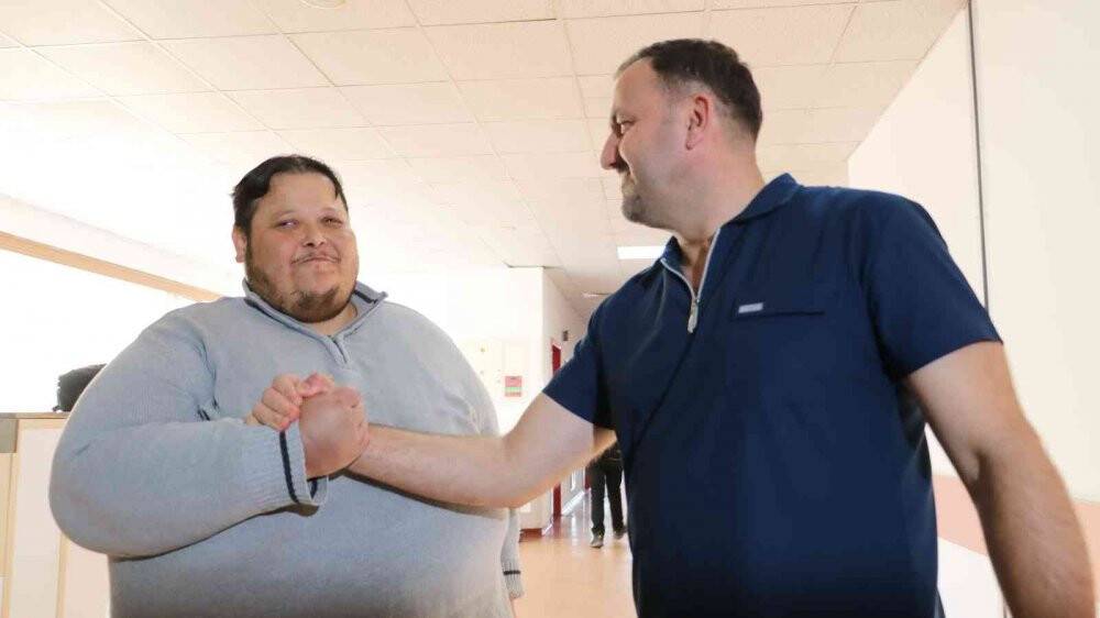 Artık yürüyemeyecek hale geldi, tüp mide ameliyatıyla kilolarından kurtulacak