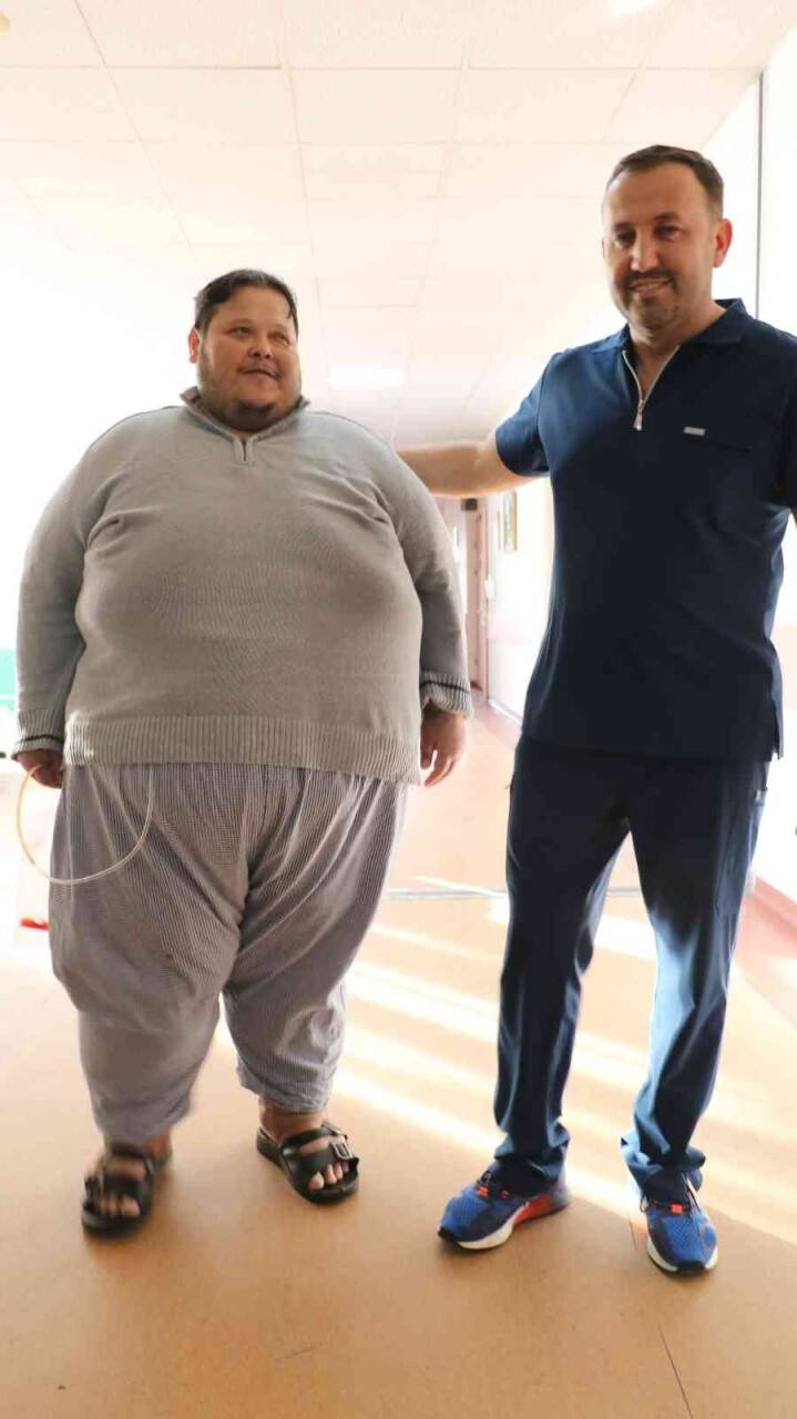 Artık yürüyemeyecek hale geldi, tüp mide ameliyatıyla kilolarından kurtulacak