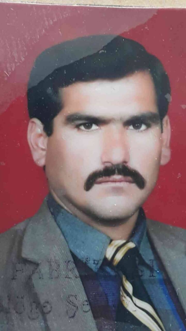 Dedektif gibi iz sürdü, kaybolan  babasının öldürüldükten sonra yakıldığını öğrendi