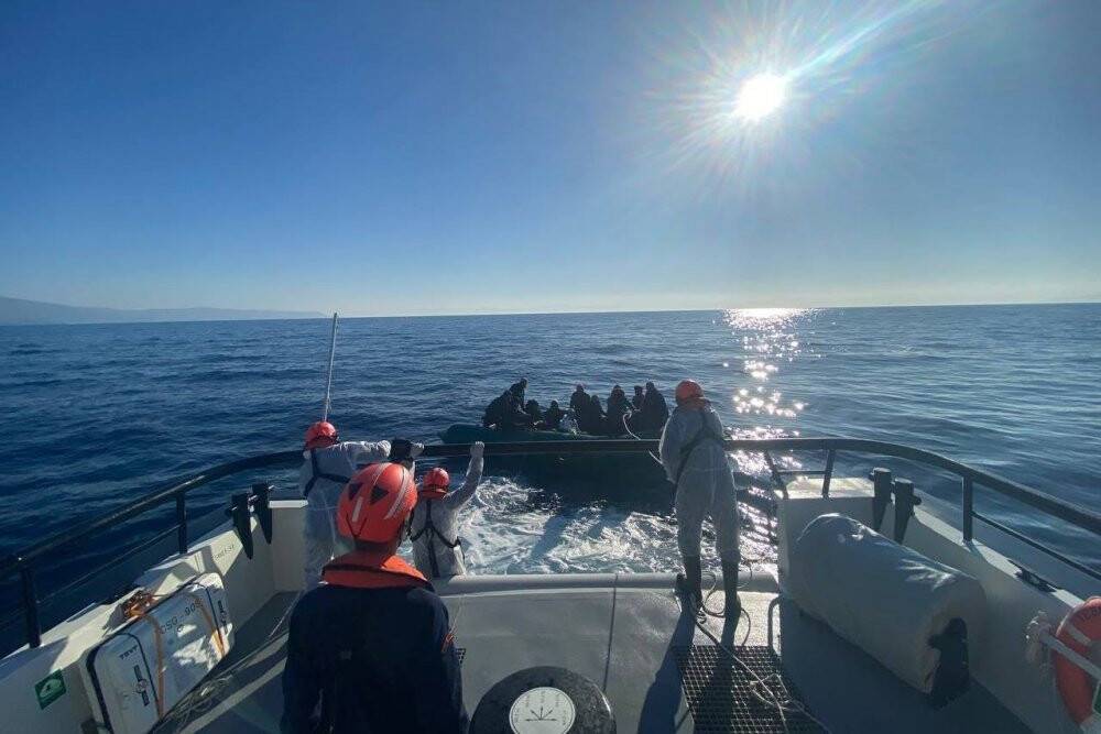 Yunanistan ölüme terk etti, Sahil Güvenlik kurtardı
