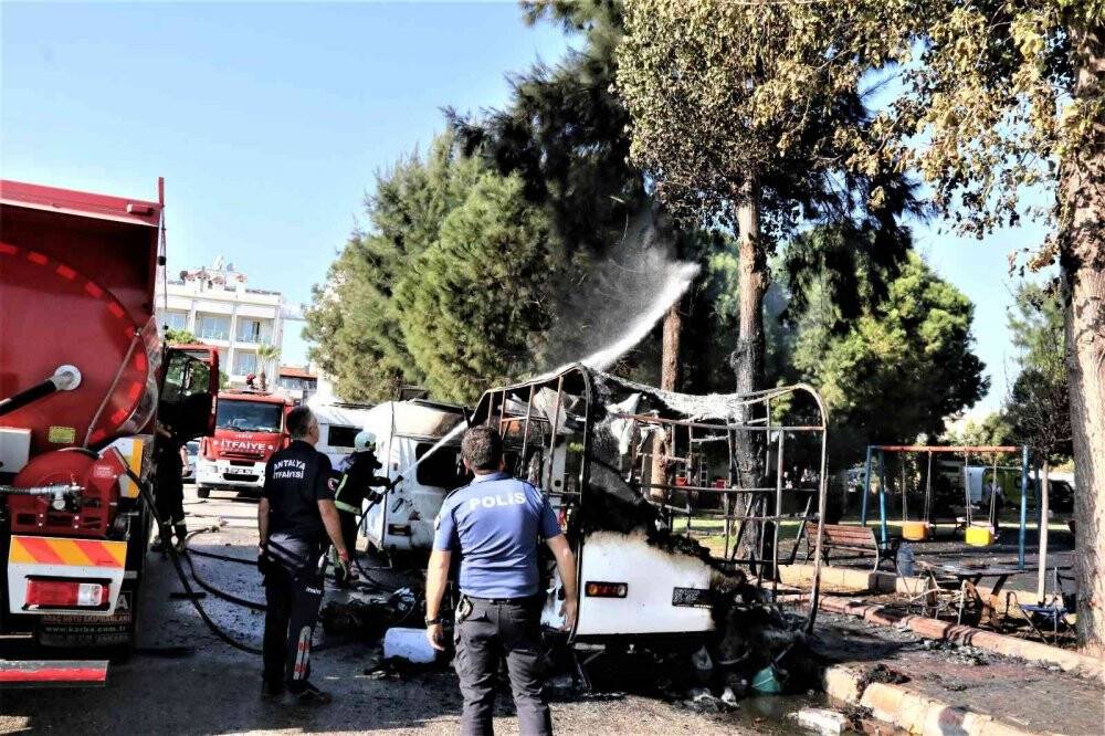 Alev alev yanan karavanda dinlenen kadın ölümden döndü