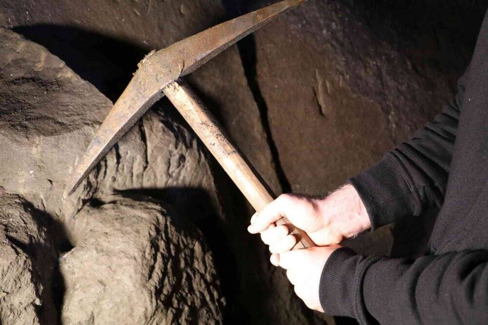 Pileki taşının  son ustası mesleğini yaşatmaya çalışıyor