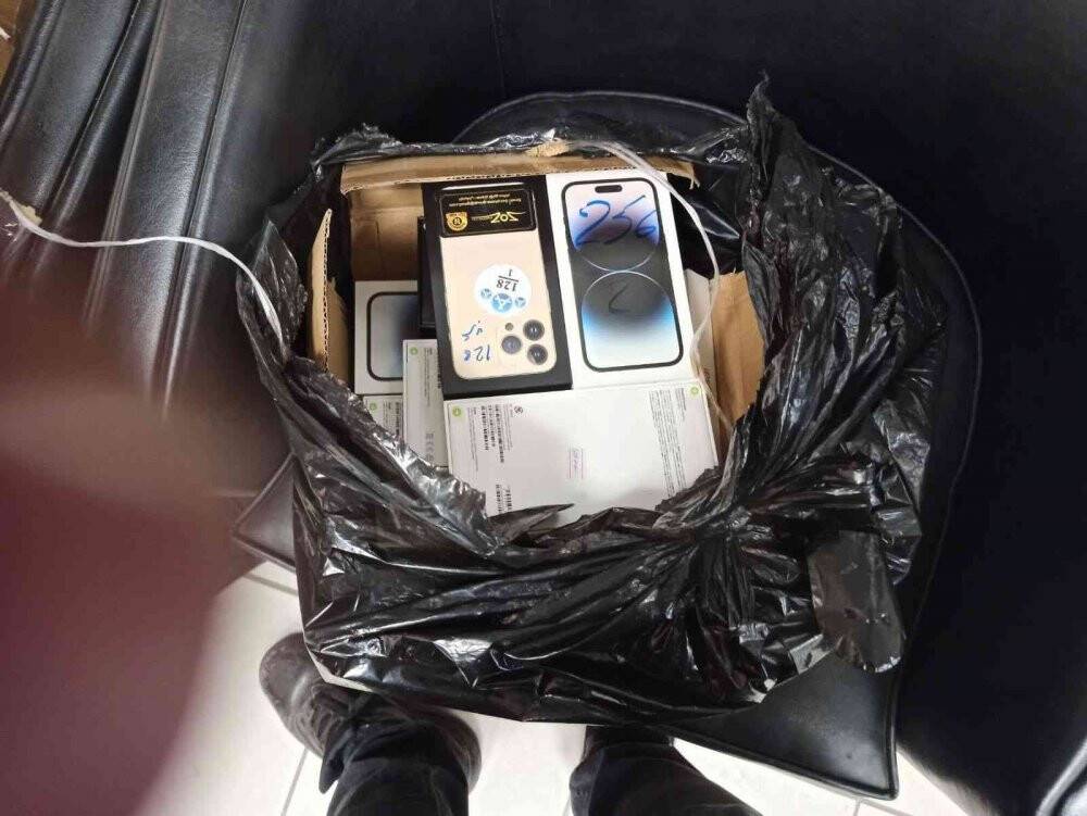 Tam 4 milyonluk kaçak ürün ele geçirildi